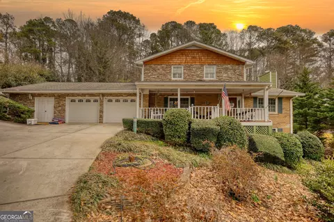 562 Cupelo Dr NW, Marietta, GA 30064