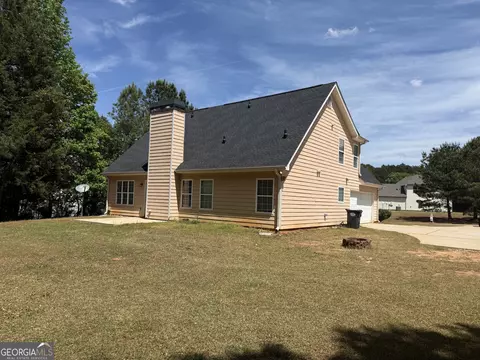 Exterior - 429 Jasmine Cir, Lagrange, GA 30241 photo 3 of 3