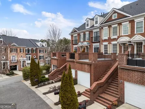 5905 Waters Edge Trl, Roswell, GA 30075