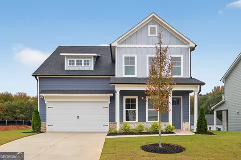 176 Crimson Feather Dr, Jefferson, GA 30549