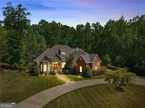 4332 Stratford Dr, Douglasville, GA 30135