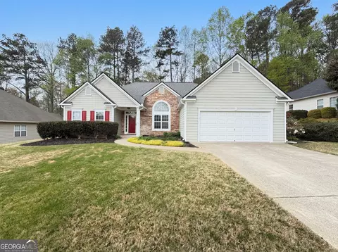 135 Clifford Ct, Canton, GA 30115