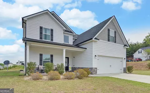 Exterior - 810 Winscape Ln, Cornelia, GA 30531 photo 2 of 5