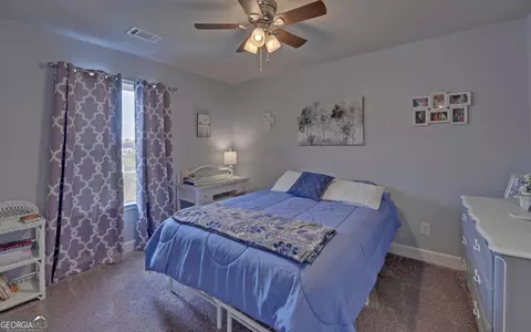 Bedroom - 810 Winscape Ln, Cornelia, GA 30531 photo 7 of 8