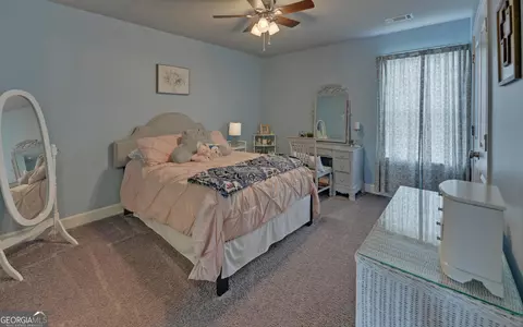 Bedroom - 810 Winscape Ln, Cornelia, GA 30531 photo 5 of 8