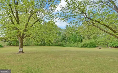Exterior - 586 Collins Rd, Toccoa, GA 30577 photo 14 of 21