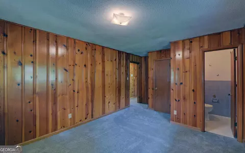 Bedroom - 586 Collins Rd, Toccoa, GA 30577 photo 3 of 10