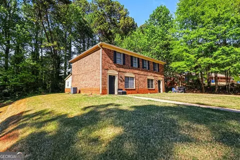 231 Scarlet Way, Lawrenceville, GA 30046