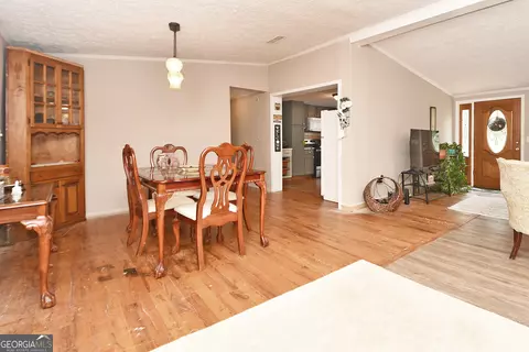 Dining - 384 Double D Rd, Temple, GA 30179 photo 1 of 3