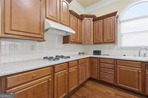 Kitchen - 2575 Harman Park Ct NW, Duluth, GA 30097 photo 4 of 6