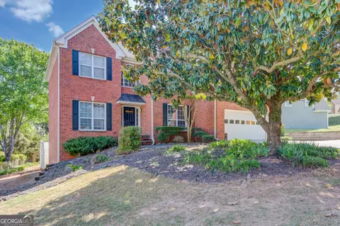 2899 Savannah Walk Ln, Suwanee, GA 30024