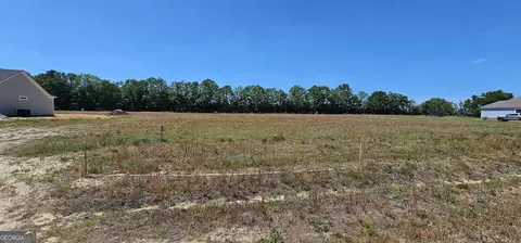 106 Fay Dr, Statesboro, GA 30461