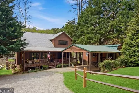 20 Edgewater Ln, Ellijay, GA 30540