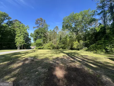 Exterior - 727 Central Rd, Thomson, GA 30824 photo 8 of 9