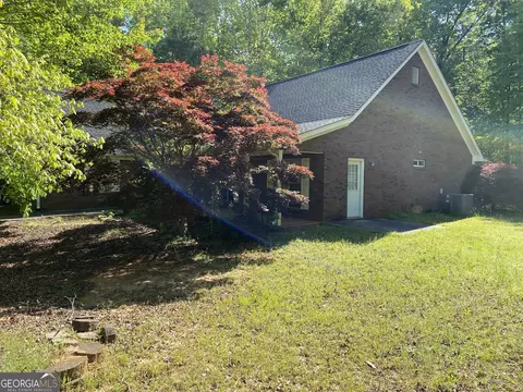 Exterior - 312 Cascade Ct, Hampton, GA 30228 photo 2 of 4