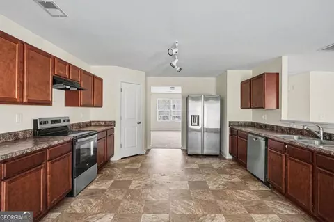 Other - 1160 Pebble Ridge Dr, Hampton, GA 30228 photo 1 of 9