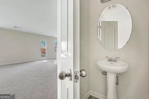 Entry Way - 1160 Pebble Ridge Dr, Hampton, GA 30228 photo 1 of 4
