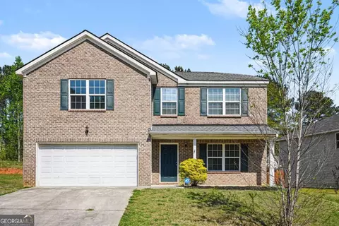 1160 Pebble Ridge Dr, Hampton, GA 30228