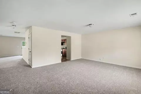 Living - 1160 Pebble Ridge Dr, Hampton, GA 30228 photo 5 of 7