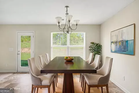 Dining - 1160 Pebble Ridge Dr, Hampton, GA 30228 photo 1 of 1