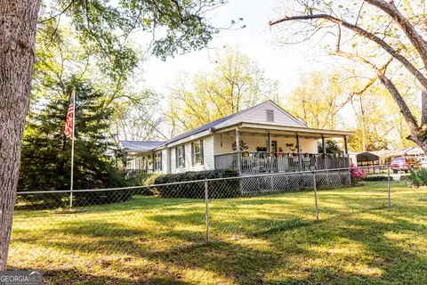 116 E Fulton St, Newborn, GA 30056