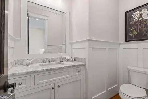 Bath - 16200 Henderson Rd, Milton, GA 30004 photo 1 of 7