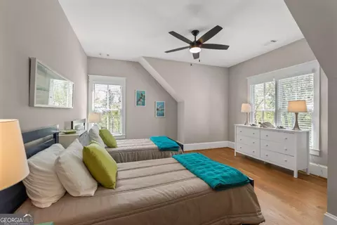 Bedroom - 16200 Henderson Rd, Milton, GA 30004 photo 6 of 8
