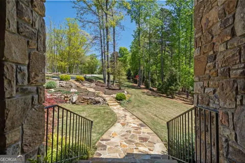 Exterior - 16200 Henderson Rd, Milton, GA 30004 photo 31 of 34