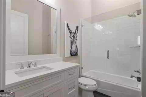 Bath - 16200 Henderson Rd, Milton, GA 30004 photo 7 of 7