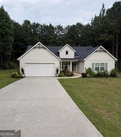 101 Fenwick Manor Dr, Lagrange, GA 30241
