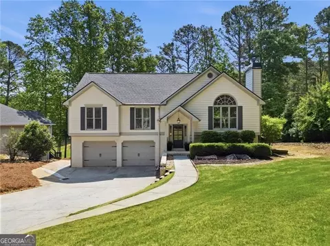 602 Wedgewood Dr, Woodstock, GA 30189