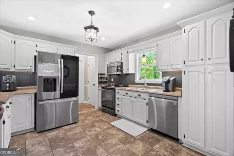 Kitchen - Undisclosed, Calhoun, GA 30701 photo 1 of 3