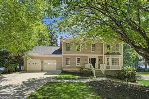 1263 Summit Chase Dr, Snellville, GA 30078