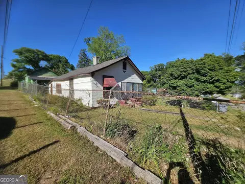 209 Dix St, Lagrange, GA 30241 photo 5