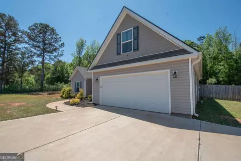 Exterior - 1589 New Franklin Rd, Lagrange, GA 30240 photo 2 of 9