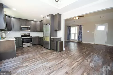 Entry Way - 1589 New Franklin Rd, Lagrange, GA 30240 photo 1 of 2