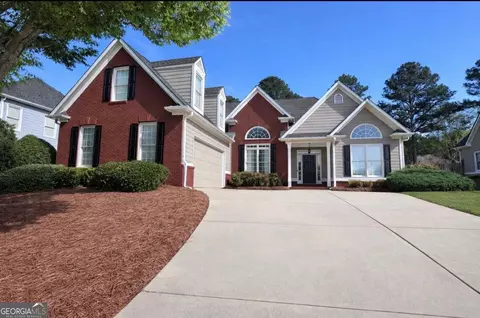 555 Golf Crest Dr, Acworth, GA 30101