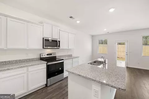 Kitchen - 11953 Aukerman Way, Hampton, GA 30228 photo 1 of 1