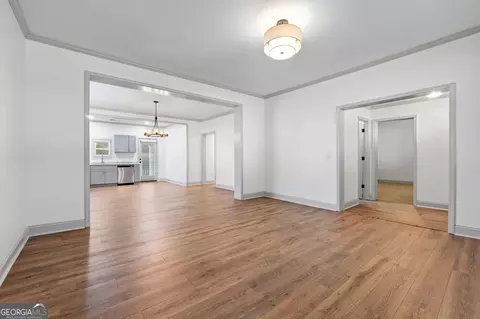 Living - 347 Ww Carr Ave, Jackson, GA 30233 photo 3 of 3