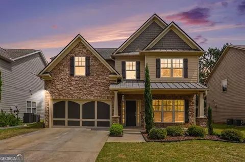918 Upland Ives Dr, Sugar Hill, GA 30518
