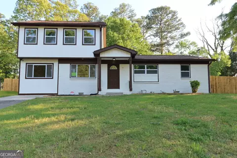 264 Shelburn Dr, Riverdale, GA 30274