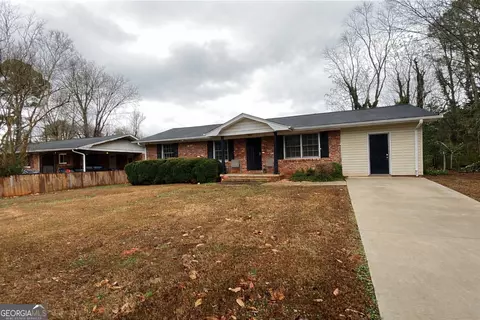 3665 Brookcrest Cir, Decatur, GA 30032