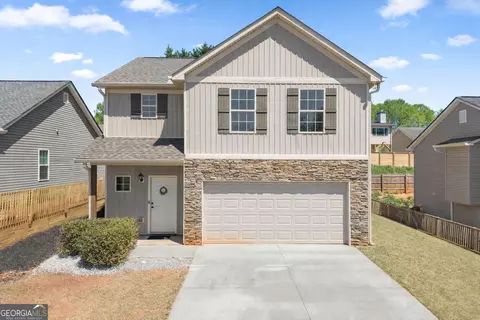 429 Highland Pointe Dr, Alto, GA 30510