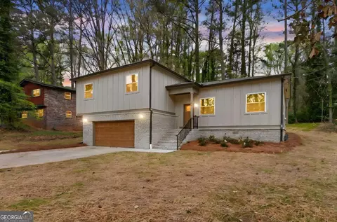 2911 Pine Valley Cir, East Point, GA 30344