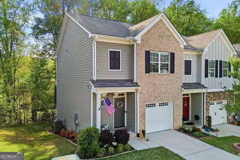1528 Bluff Valley Cir, Gainesville, GA 30504
