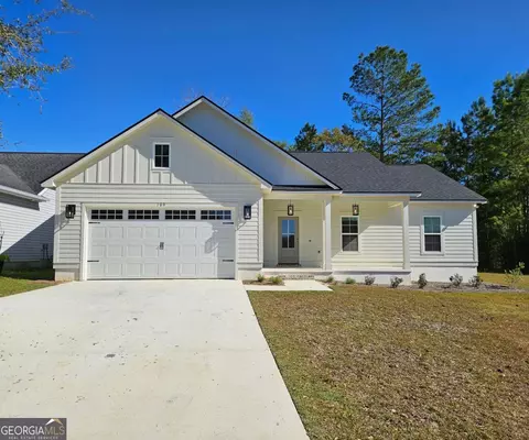 109 Jordan Dr, Thomasville, GA 31757