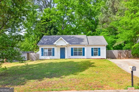 270 Griffith St, Winder, GA 30680