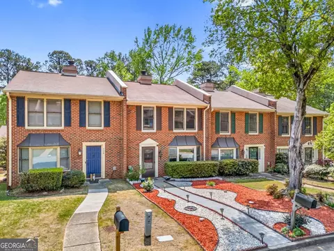 6126 Queen Anne Ct, Norcross, GA 30093