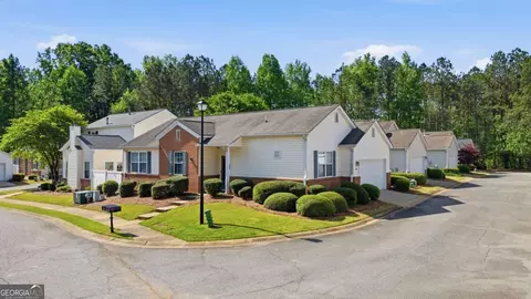 500 Windcroft Cir NW, Acworth, GA 30101