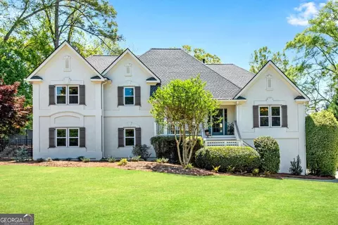 2572 Chestea Dr NE, Marietta, GA 30066